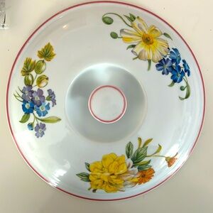 Ashford (Red Trim) collection by Royal Worcester 9 inch lid used